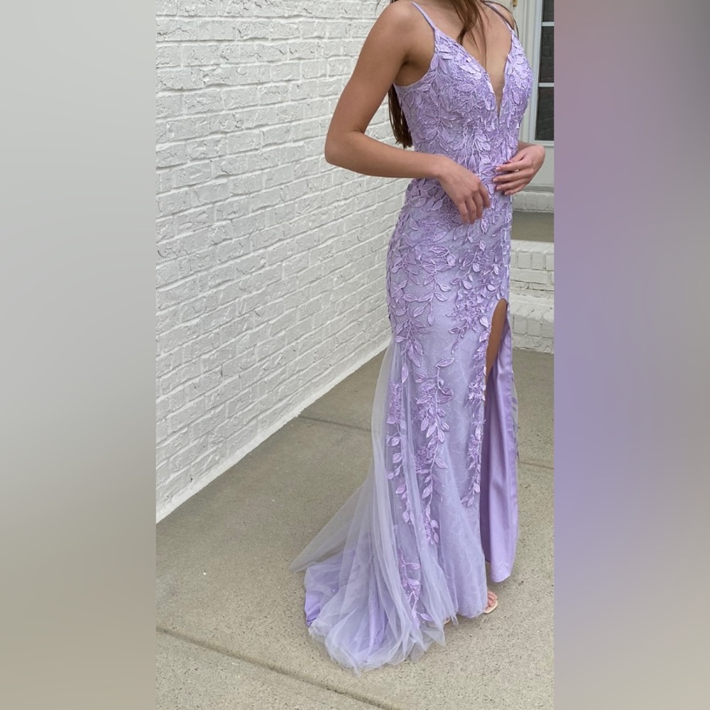 Stunning Lilac Amarra style # 20042 Prom dress 💜Love Shack Fancy Inspired
